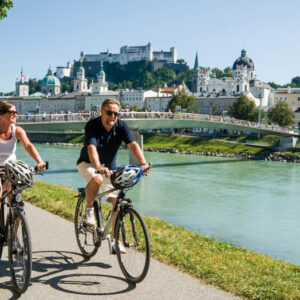 Cycling along the Salzach starting from the Mozart city of Salzburg