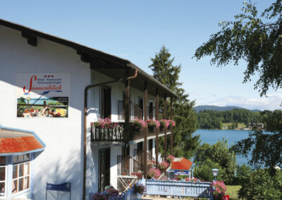 Ausblick auf den Klopeiner See (c) Hotel Sonnenblick Ausblick auf den Klopeiner See (c) Hotel Sonnenblick